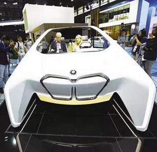 Automatic driving vertical and horizontal: Who will lead the ecosystem?