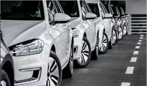 Future trends: car manufacturers to car rental operators transition