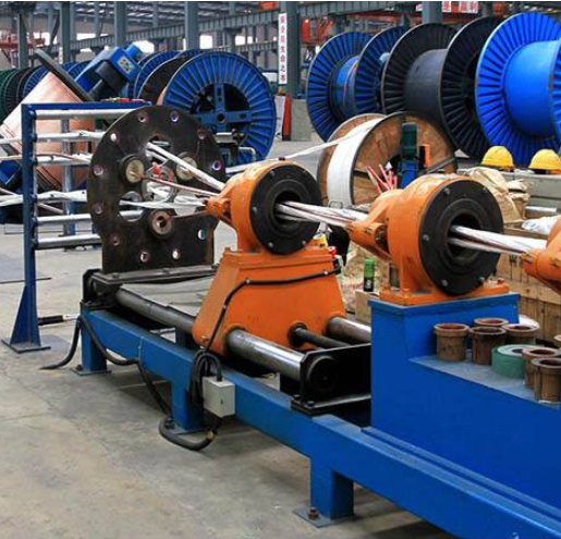 What are the main points for installing wire and cable joints in electric power construction?