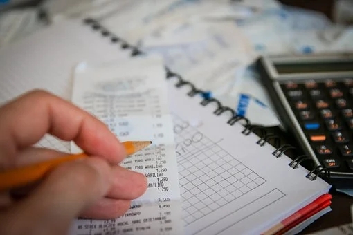 Supporting poverty alleviation, tax relief in 2020 will exceed 100 billion yuan