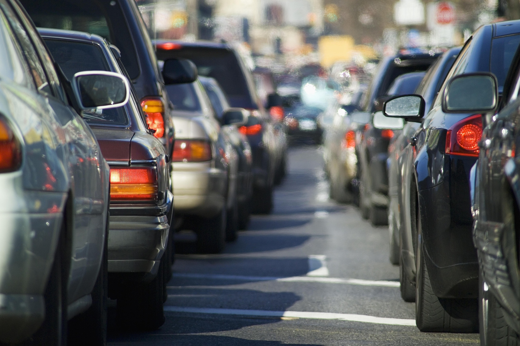 Automobile production and sales have declined for three consecutive months. China Automobile Association predicts: August to December may be negative